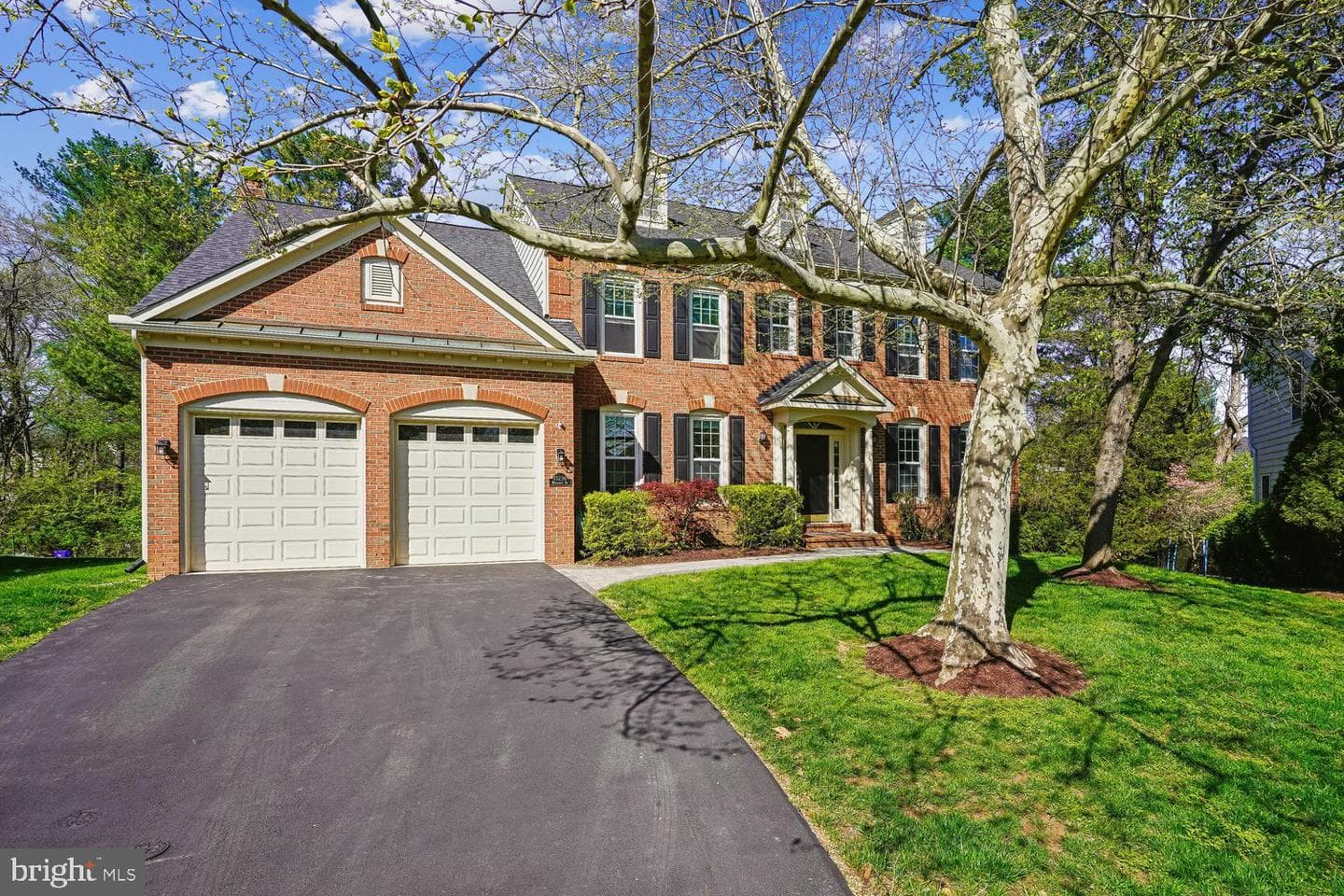 13236 Maplecrest Drive