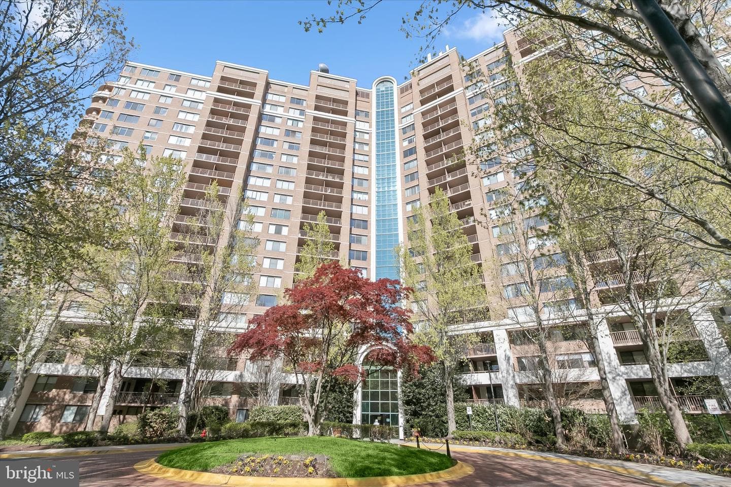 10101 Grosvenor Place #1106 photo 1