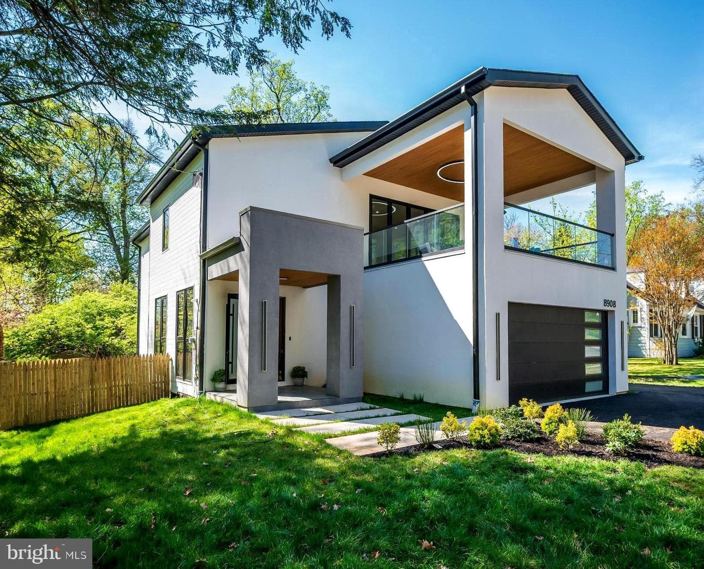 8908 Mohawk Lane, Bethesda