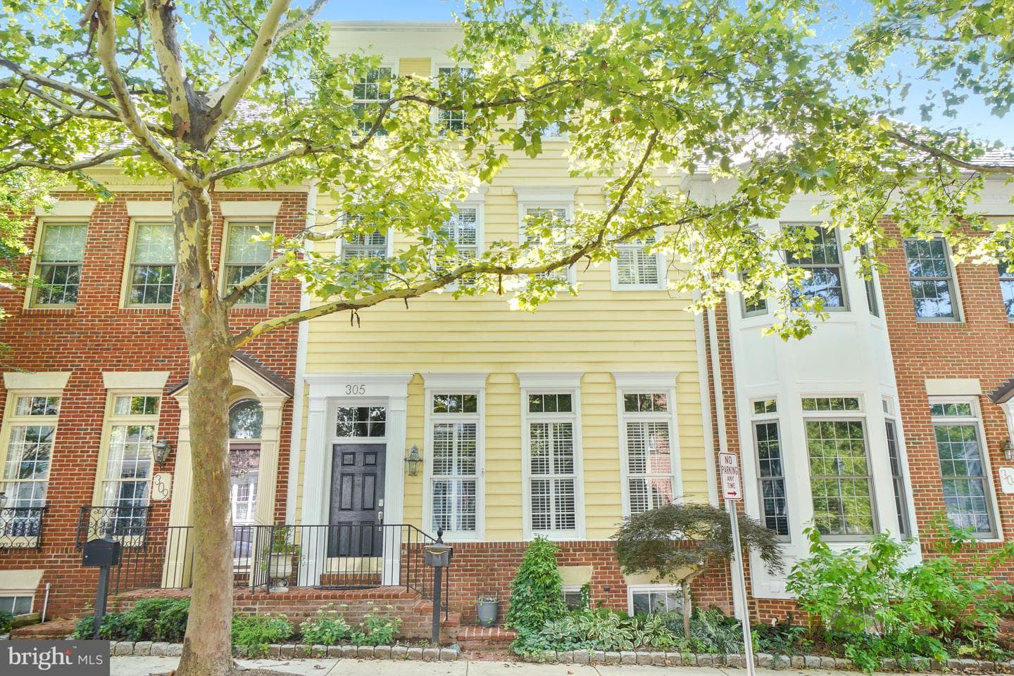 305 Hart Road