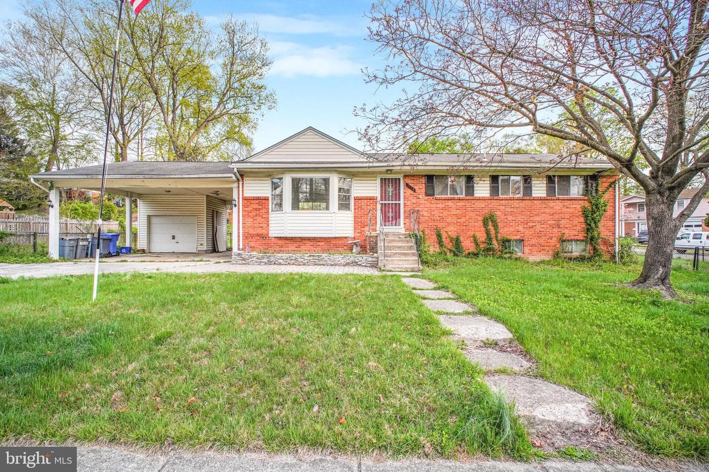 1118 Downs Drive