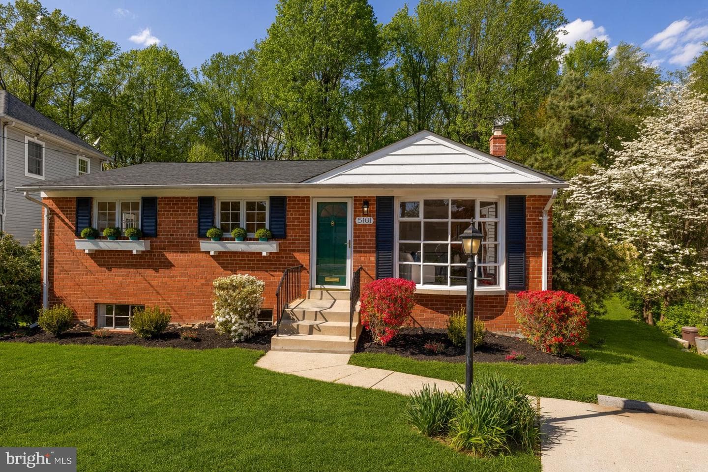 5101 Brentford Drive