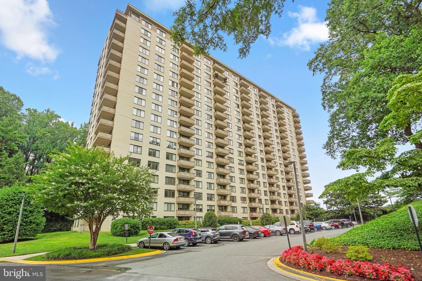 5225 Pooks Hill Road #804n, Bethesda
