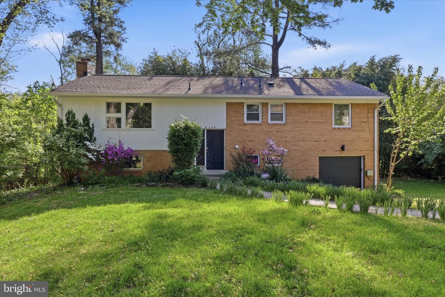 8104 Hawthorne Court
