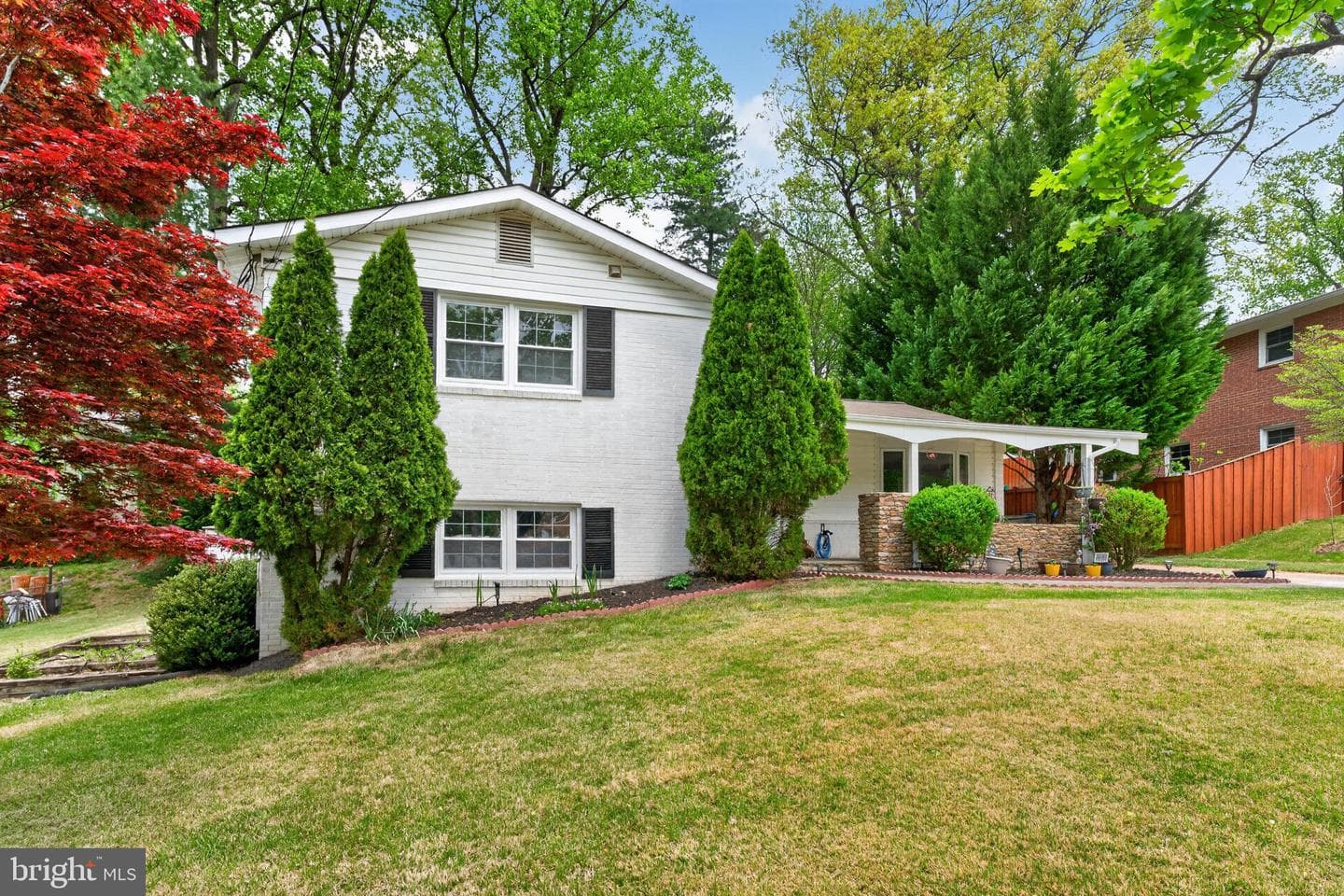 1008 Robroy Drive