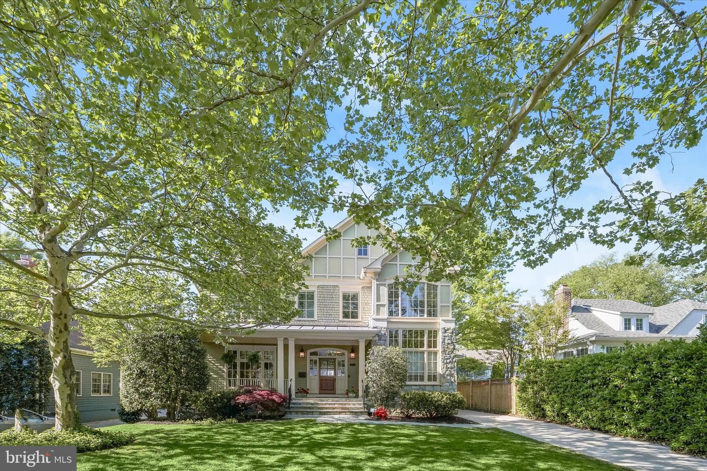 4423 Walsh Street photo 1
