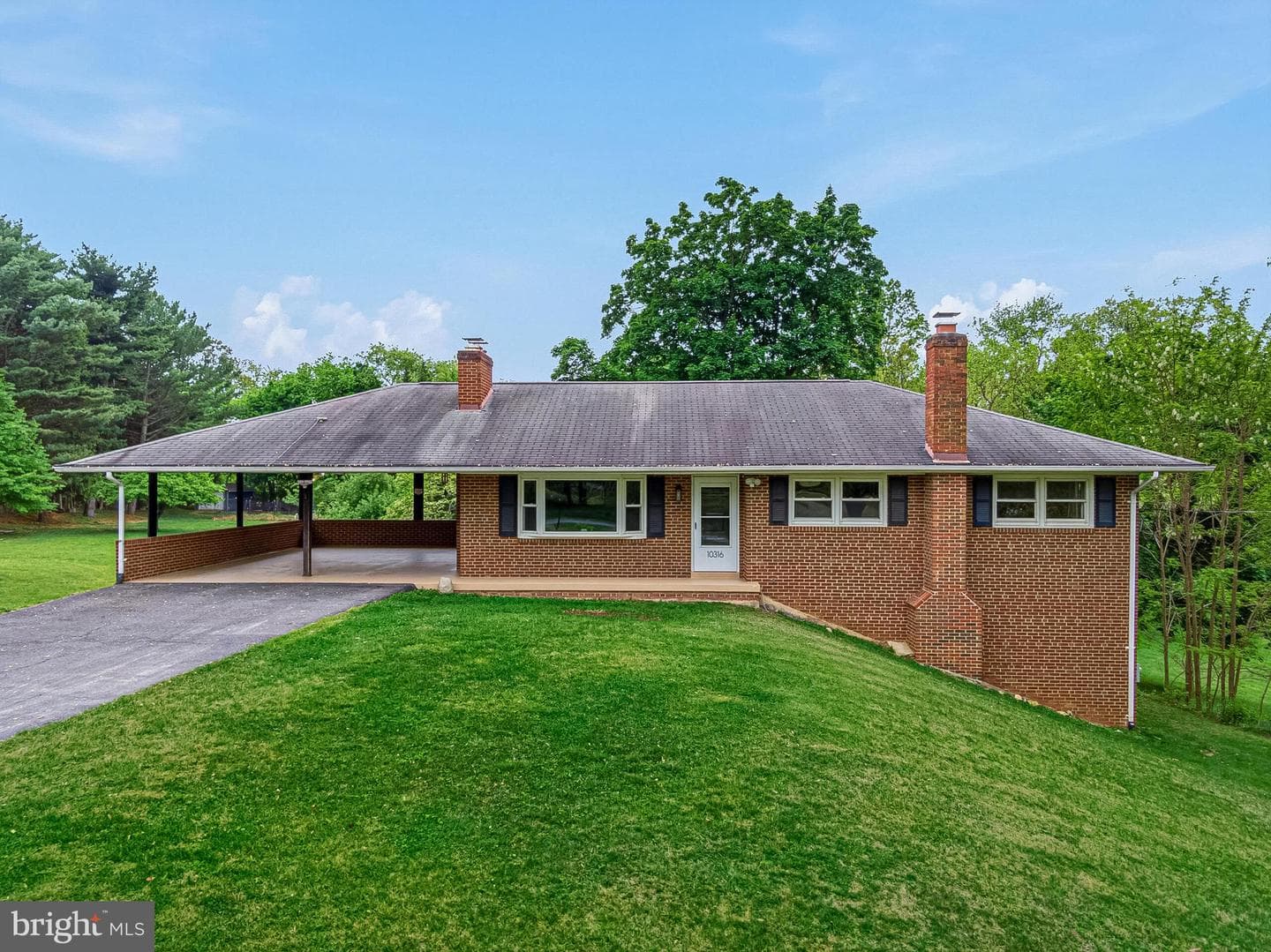 10316 Sunset Drive