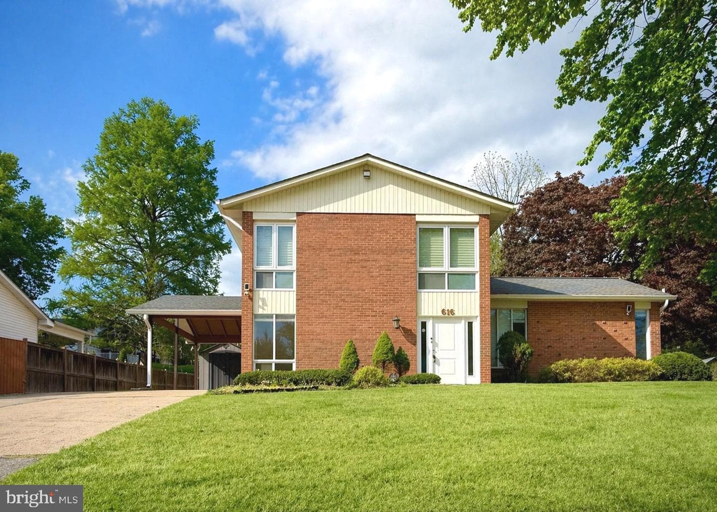 616 Chichester Lane