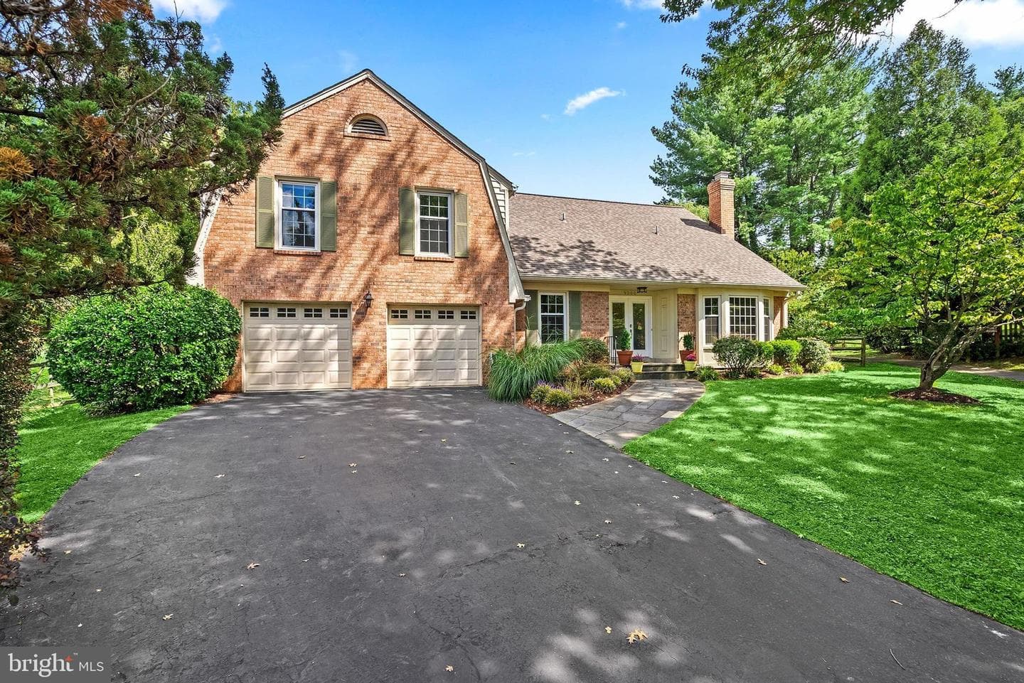 9000 Willow Valley Drive