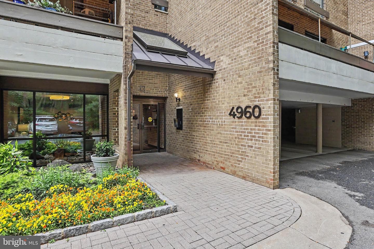 4960 Sentinel Drive #102