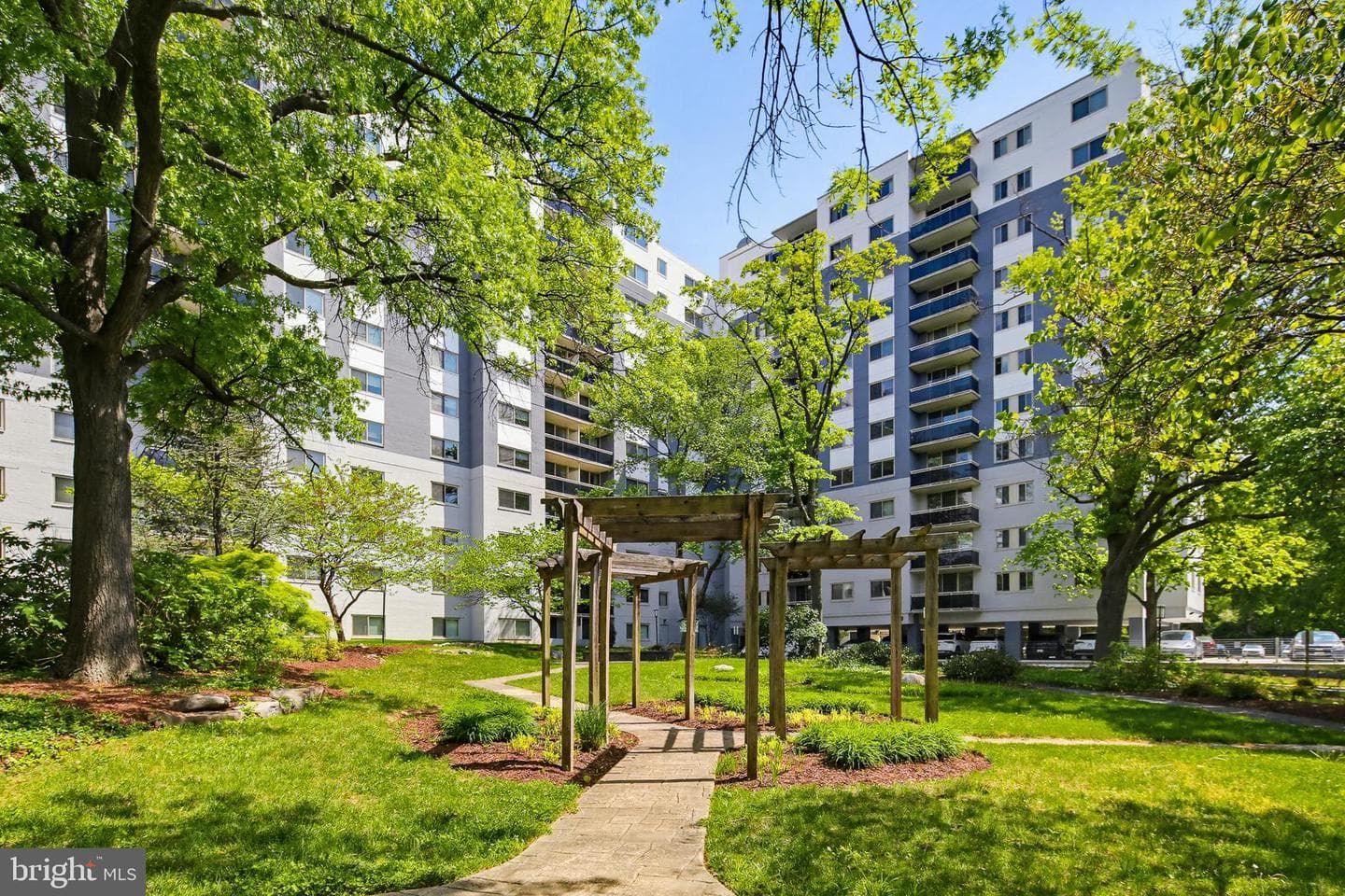 7333 New Hampshire Avenue #516