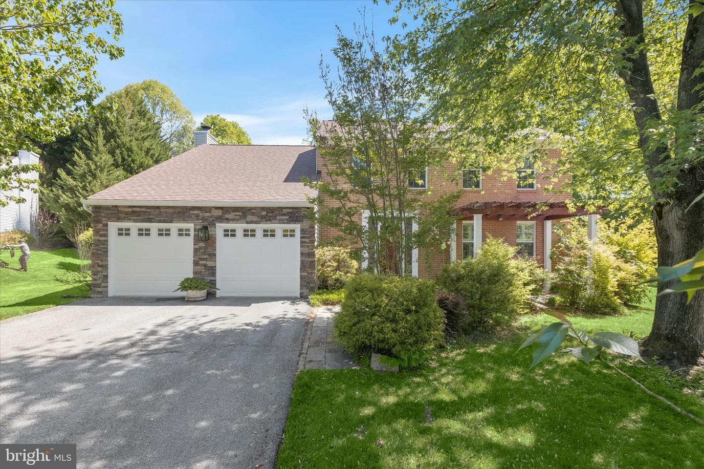 17 Woonsockett Court