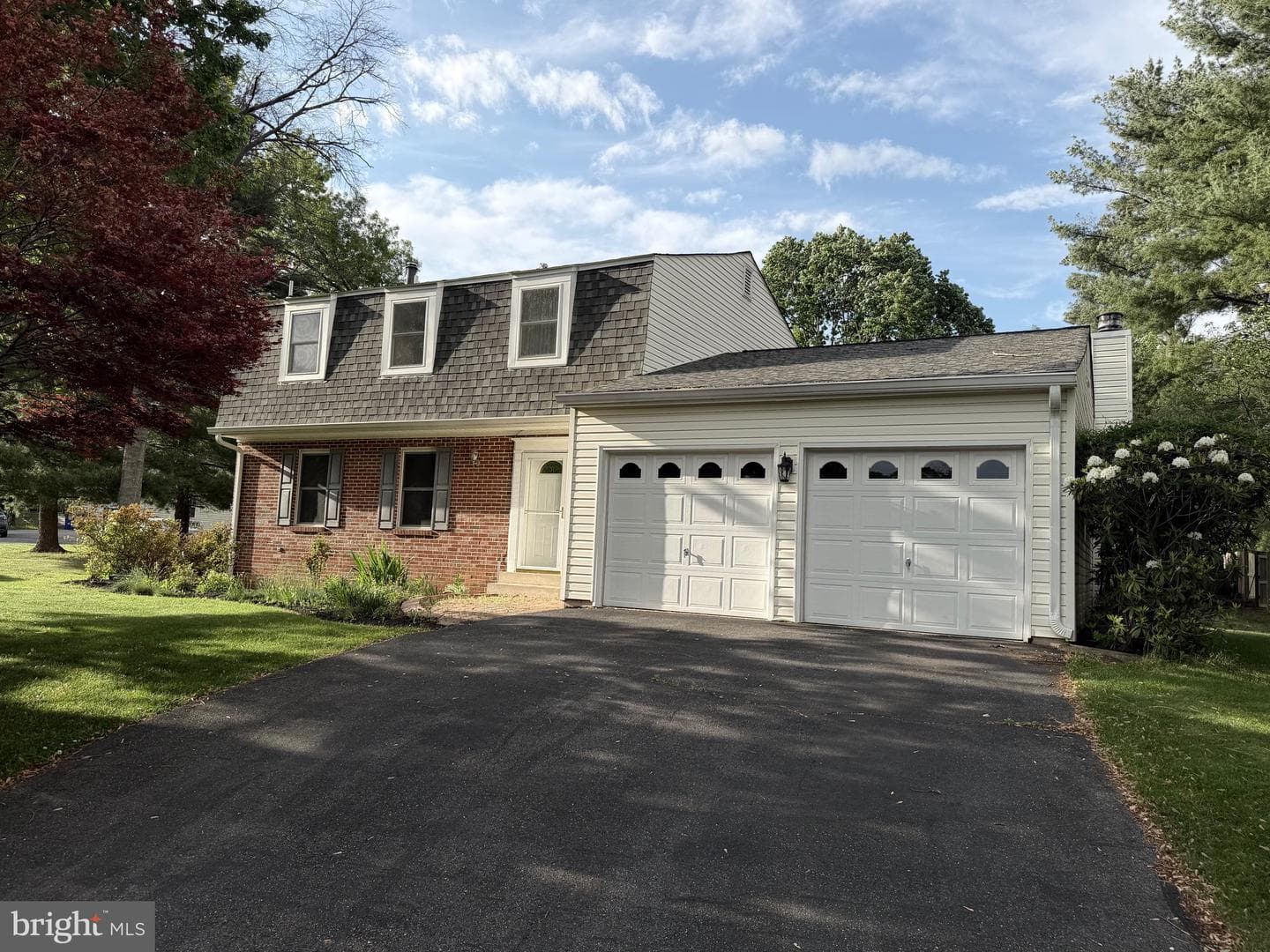 9105 Bramble Bush Court
