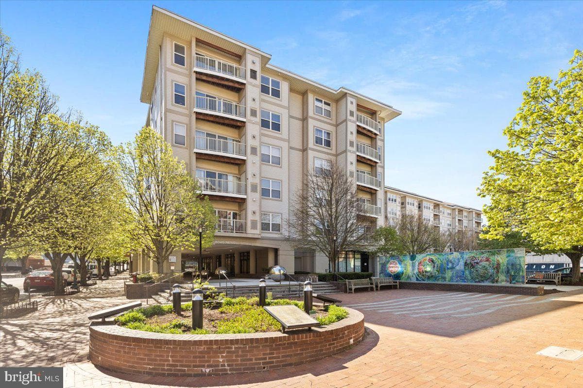 8045 Newell Street #504