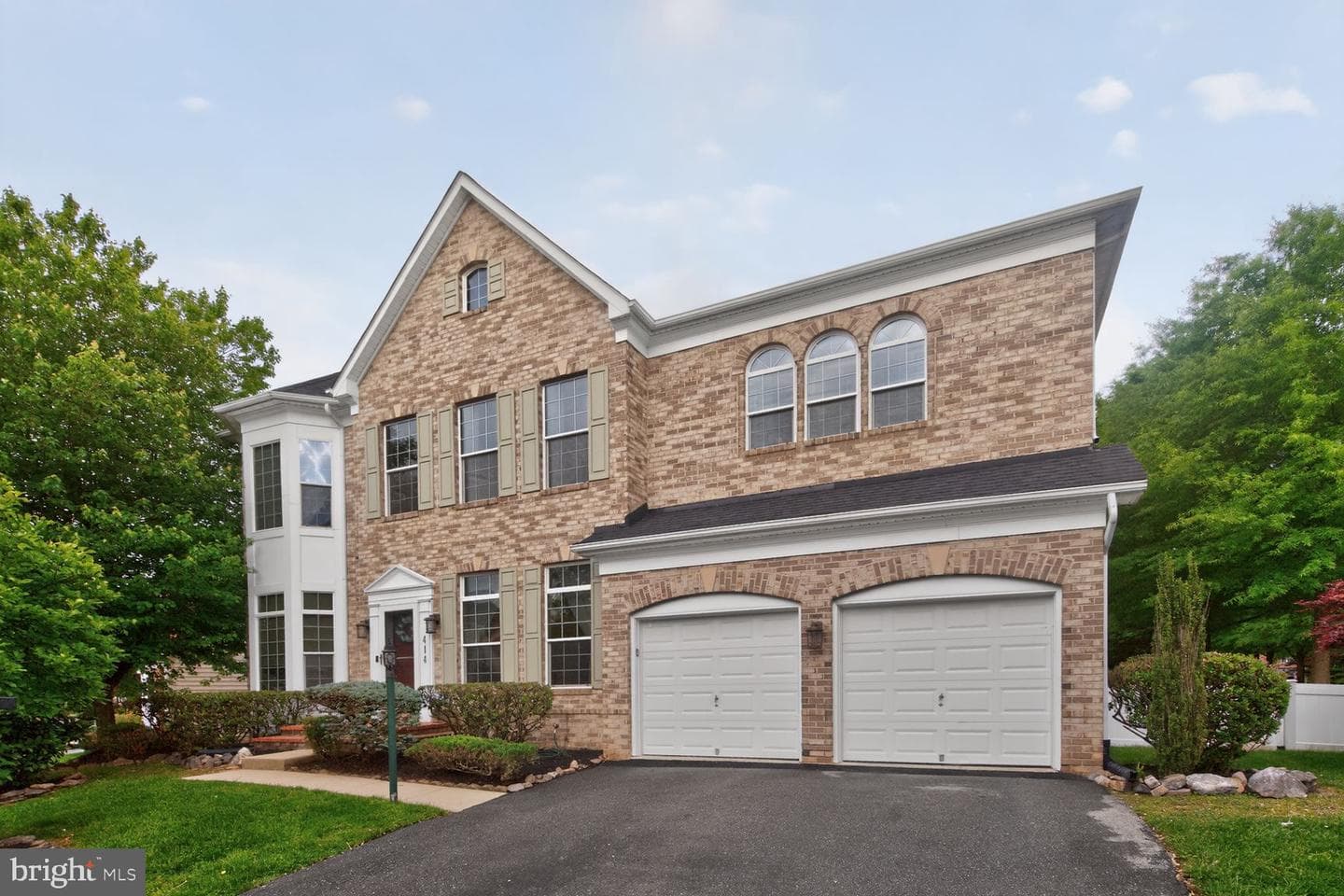 414 Summer Garden Way