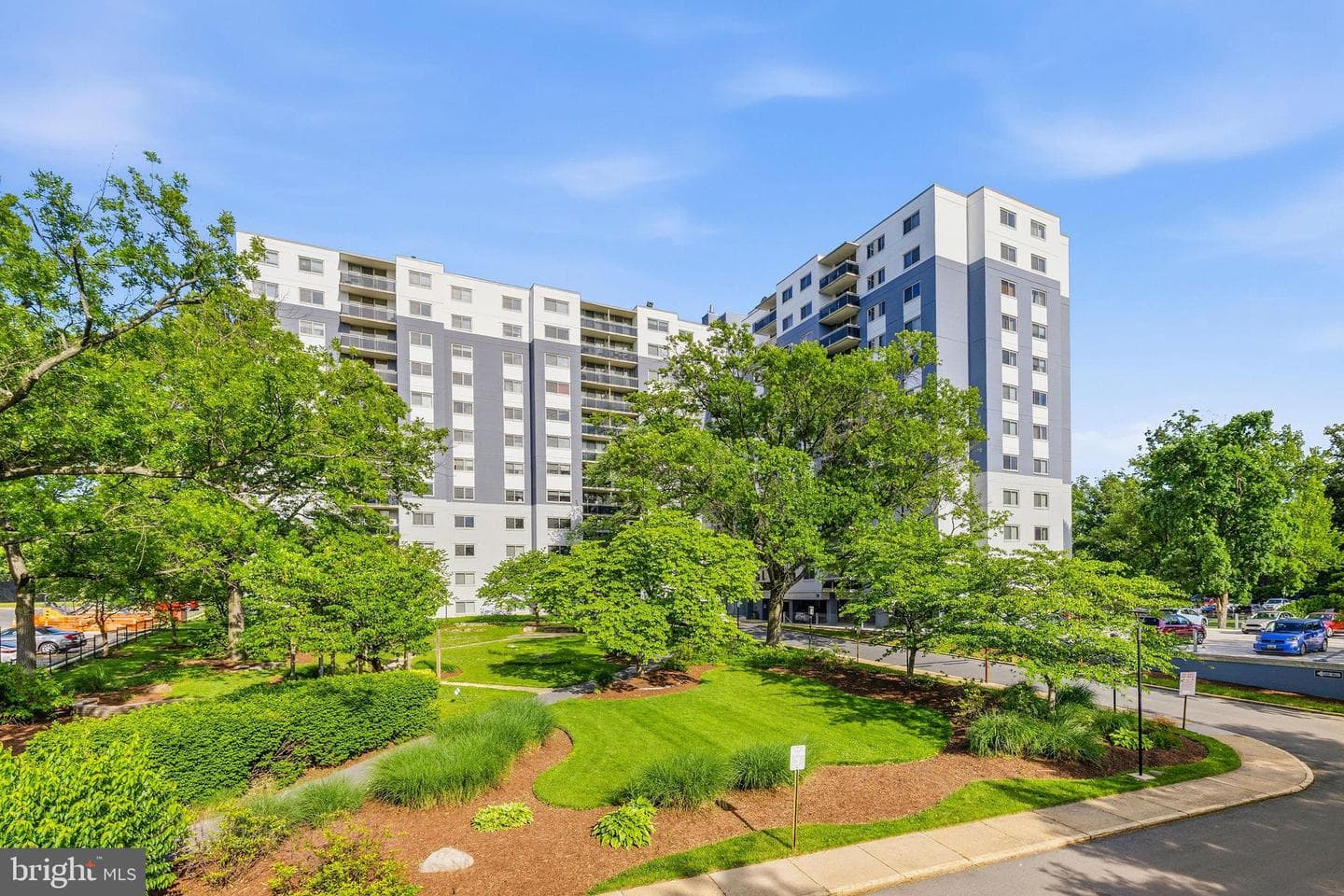 7333 New Hampshire Avenue #608