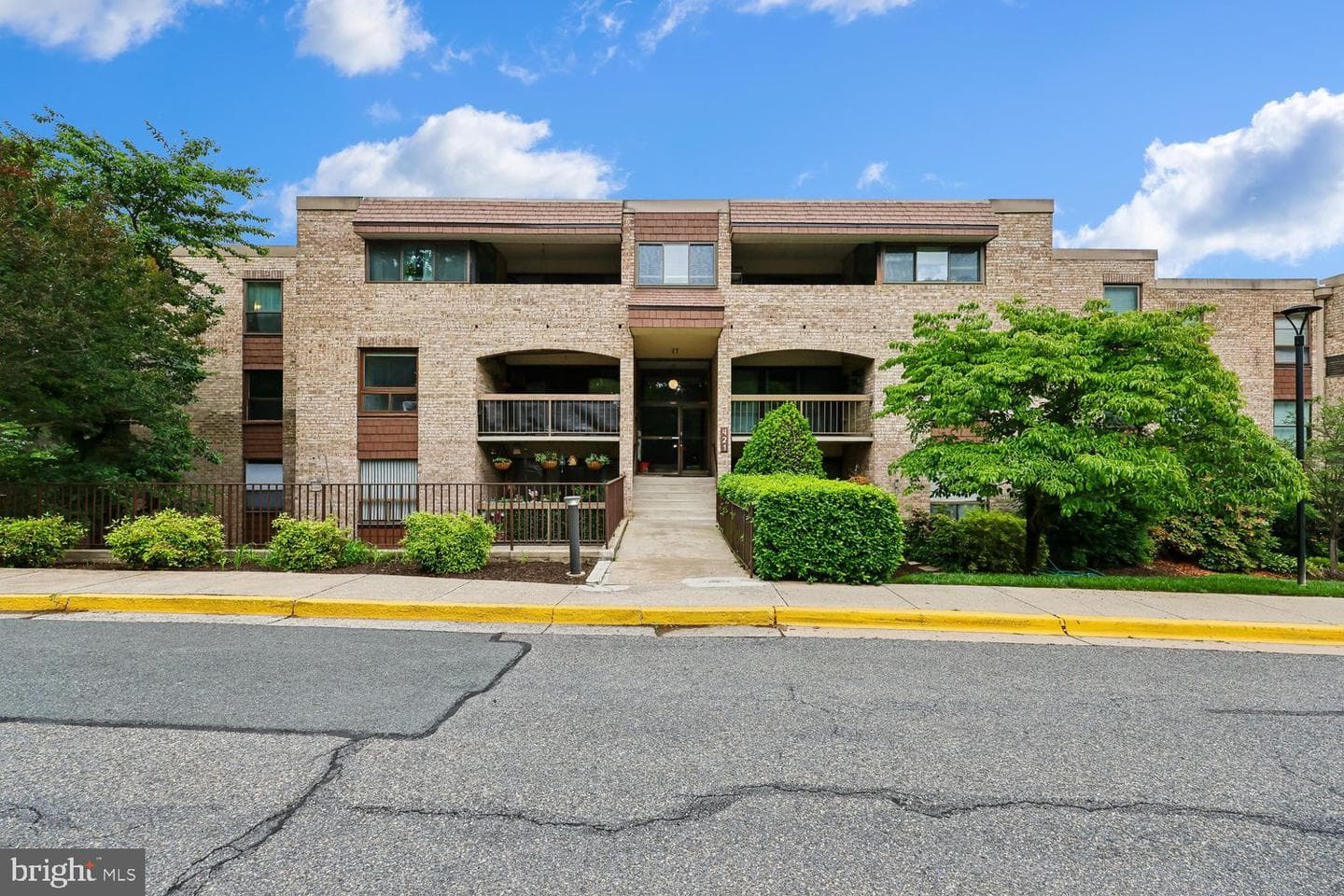 421 Christopher Avenue #14