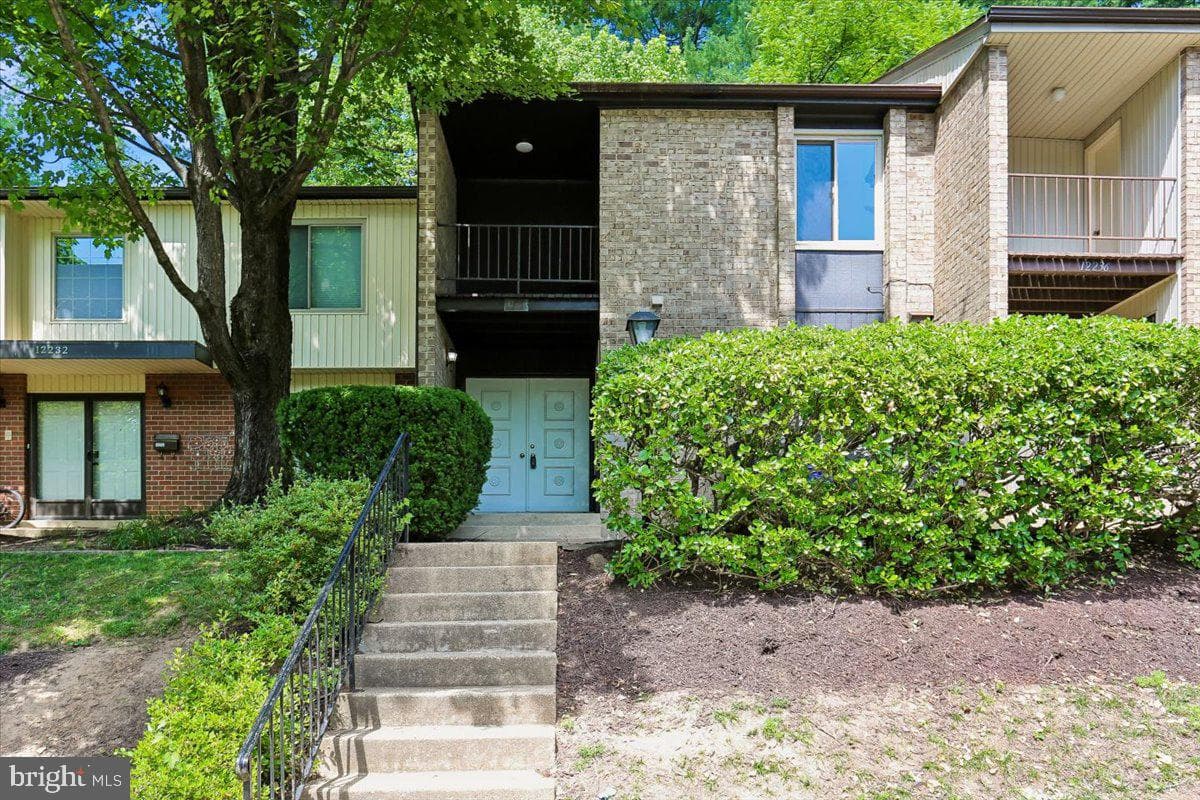 12234 Greenleaf Avenue, Potomac