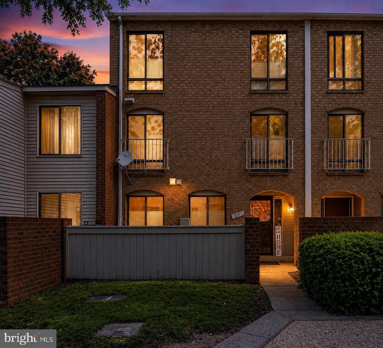 29 Brassie Court