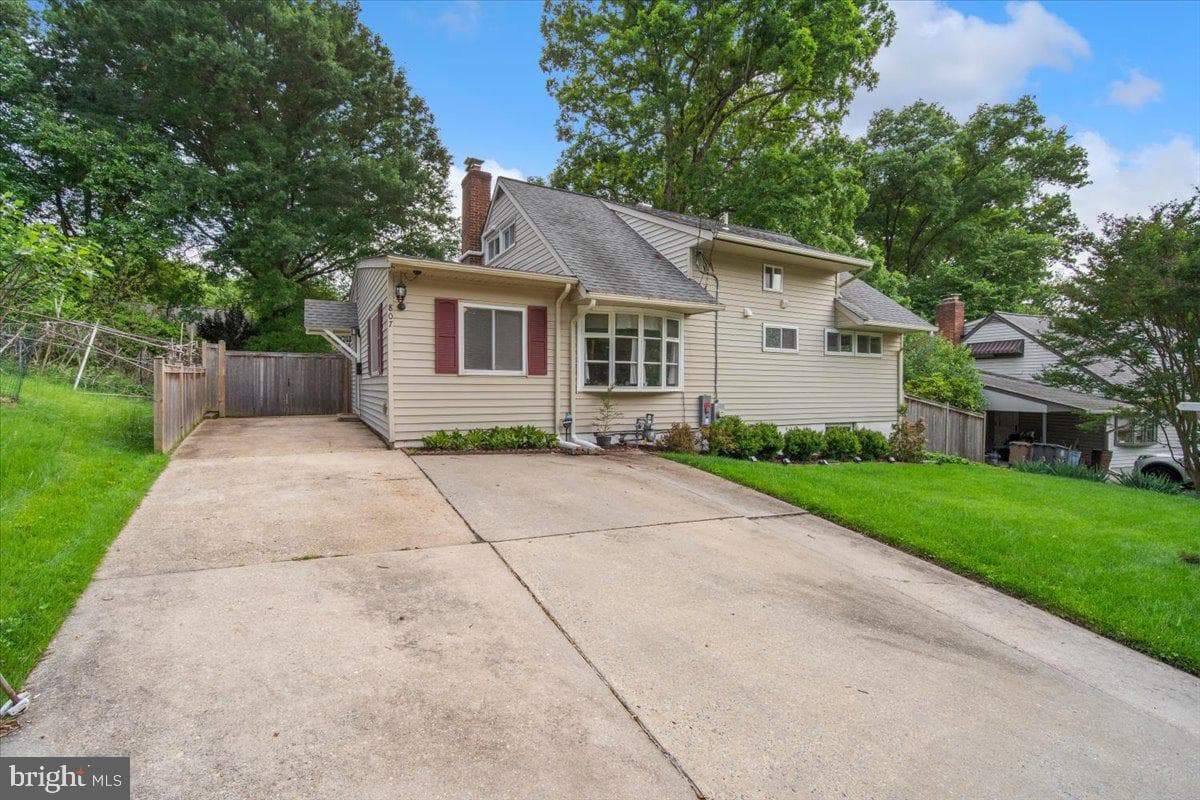 807 Brice Road
