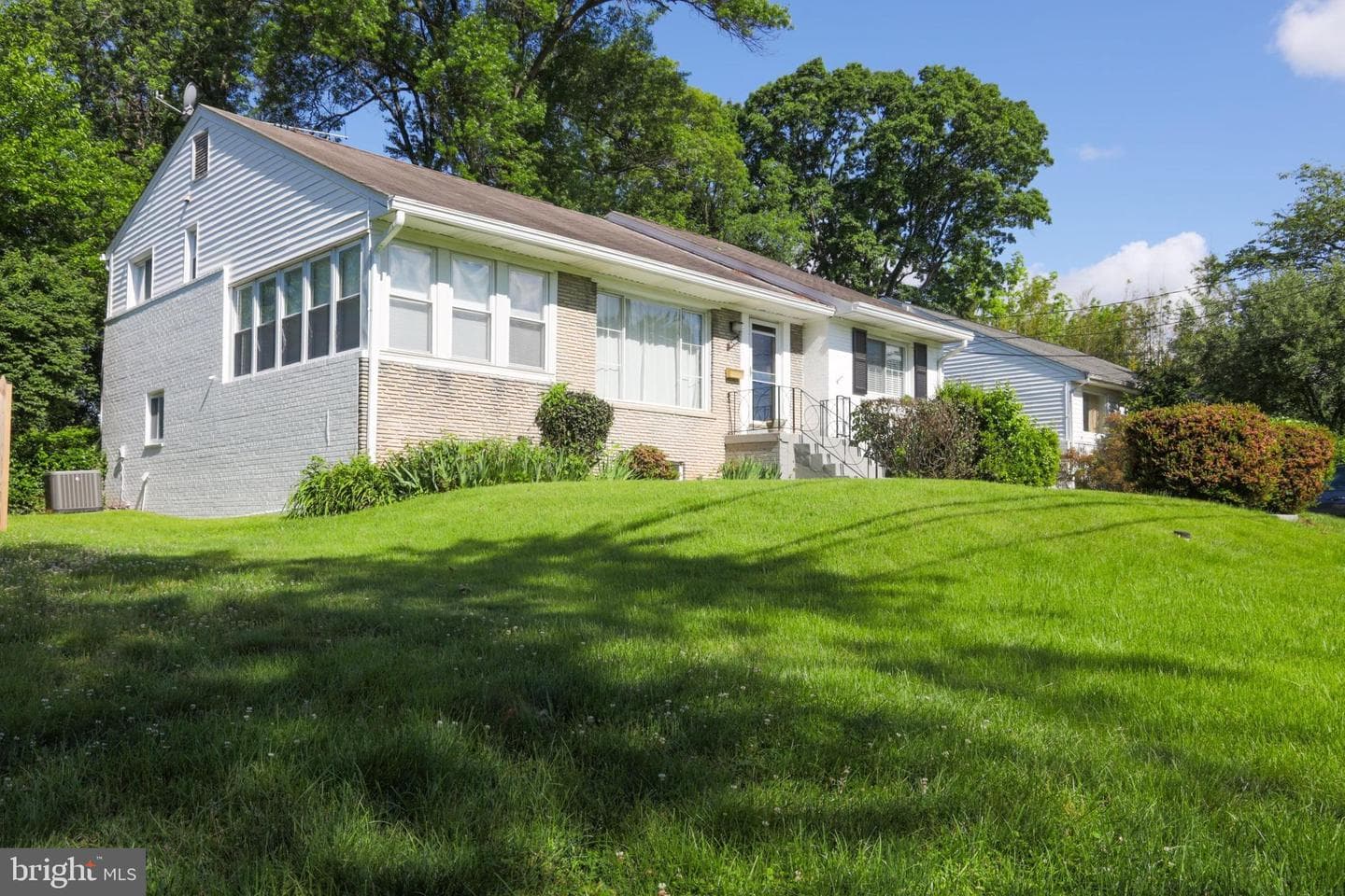 9200 Chanute Drive