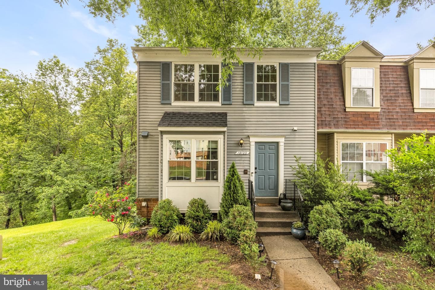 19123 Grotto Lane