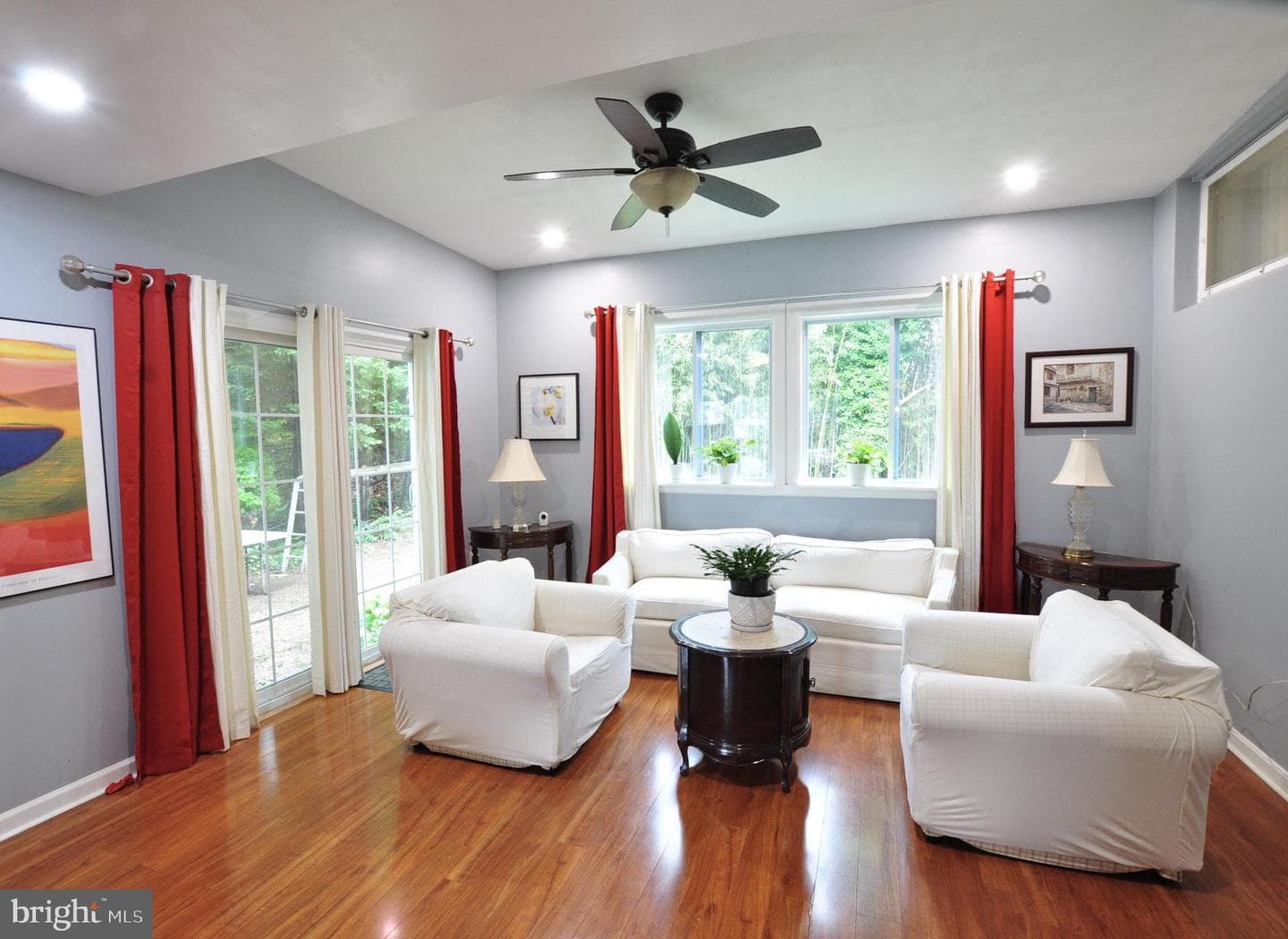2212 McAuliffe Drive, Rockville
