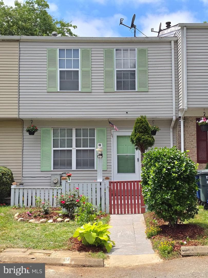 9105 Chesley Knoll Court