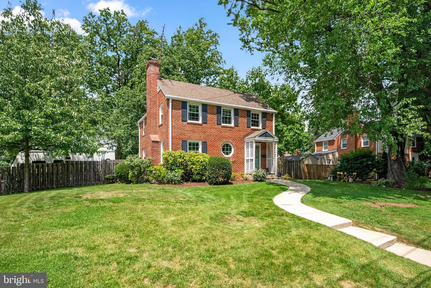 1709 White Oak Drive