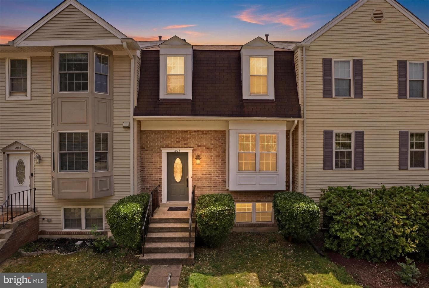 203 Autumn Flower Lane
