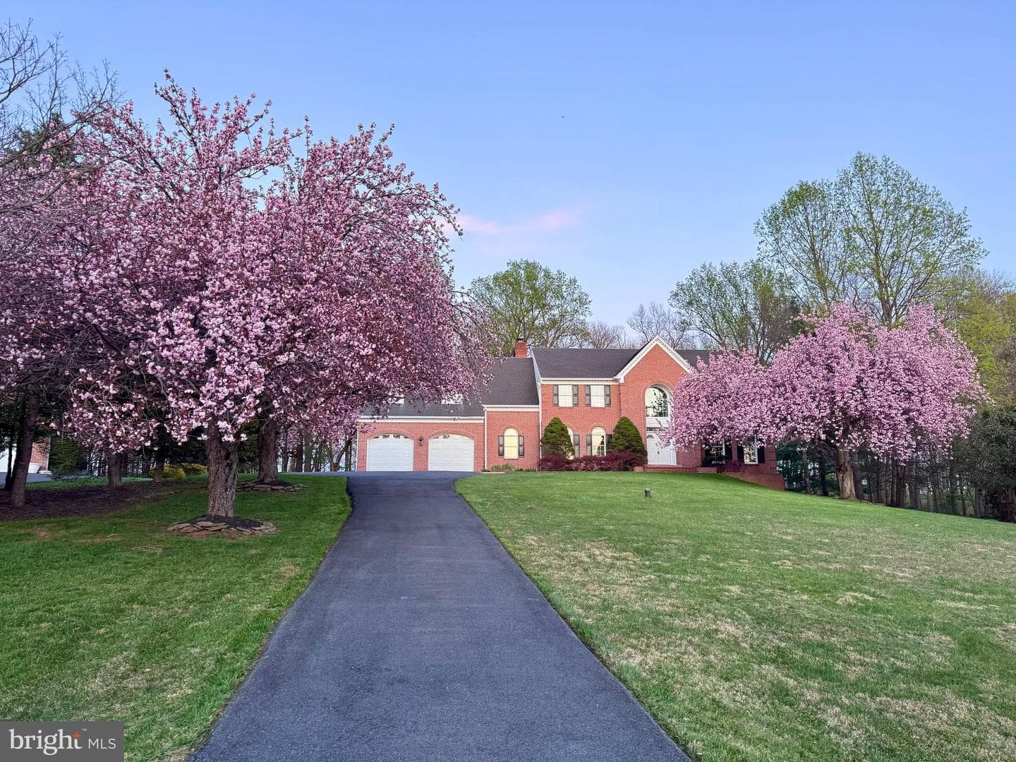 18117 Hayloft Drive photo 1
