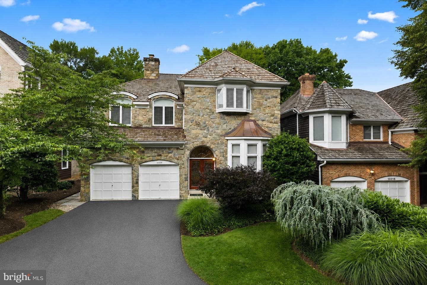 10314 Thornbush Lane