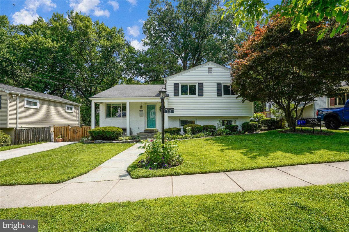 11111 Lund Place