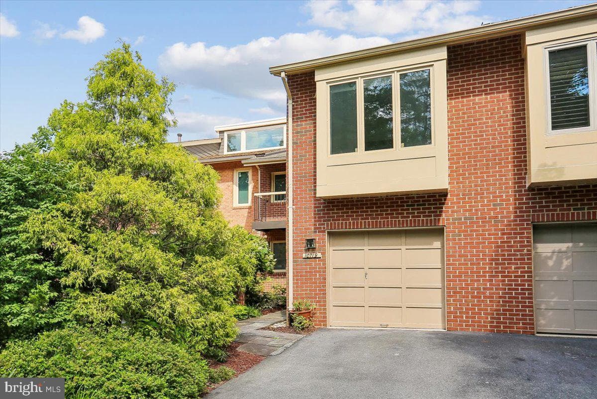10719 Gloxinia Drive, Rockville