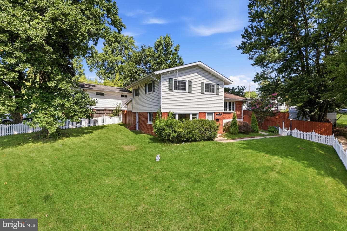12000 Selfridge Road