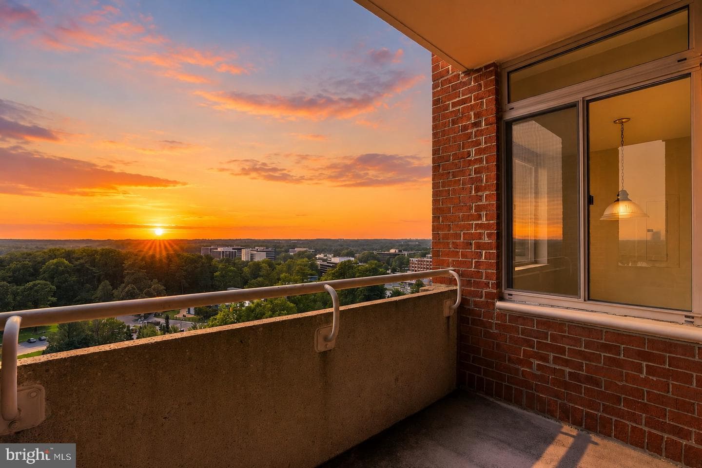 5809 Nicholson Lane #1505, Rockville
