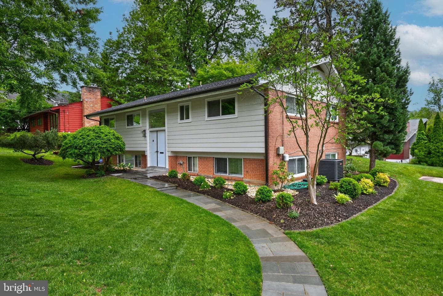 6501 Bannockburn Drive, Bethesda
