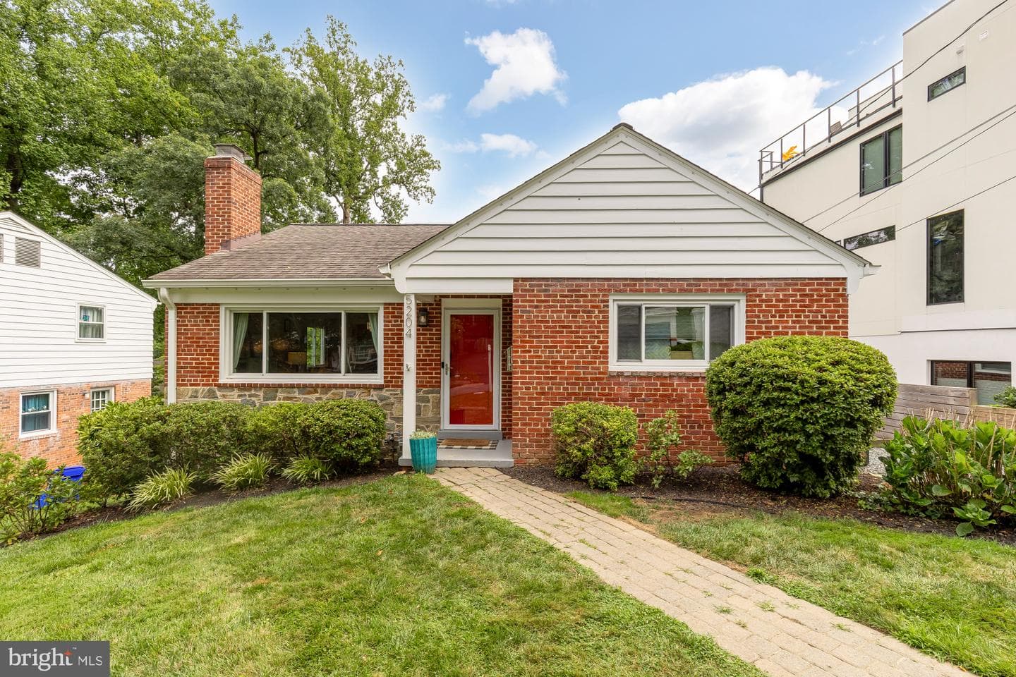 5204 Danbury Road, Bethesda