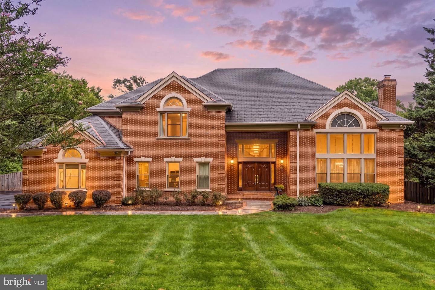 10005 Apple Hill Court, Potomac