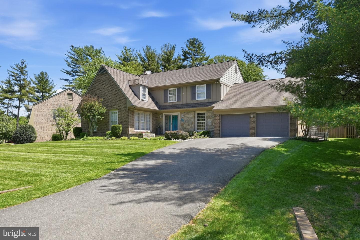 7556 Pepperell Drive, Bethesda