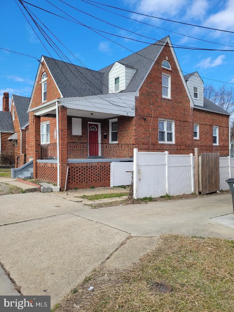 5004 Silver Hill Road photo 1