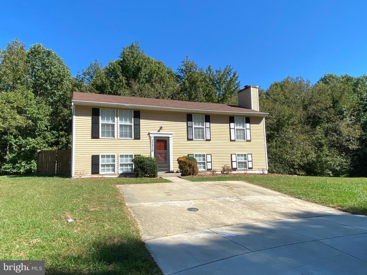 17310 Clairfield Lane photo 1