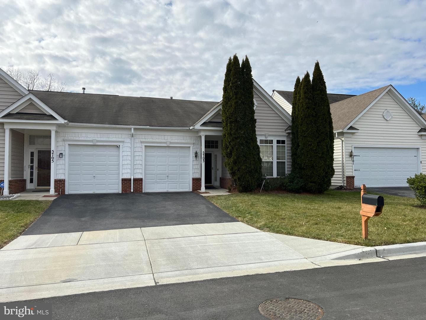 5703 South Marwood Boulevard photo 1