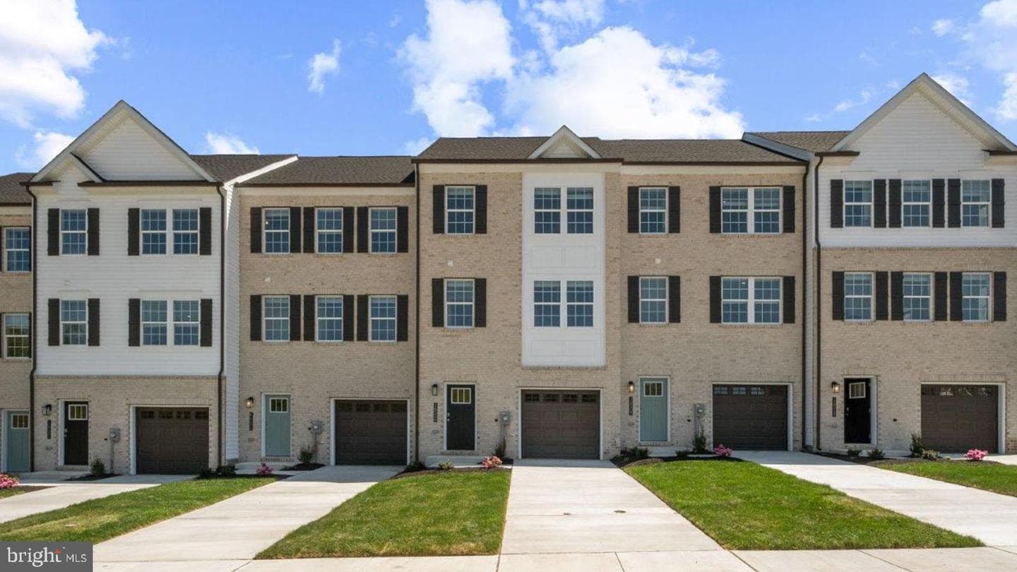 7536 Daybreak Drive photo 1
