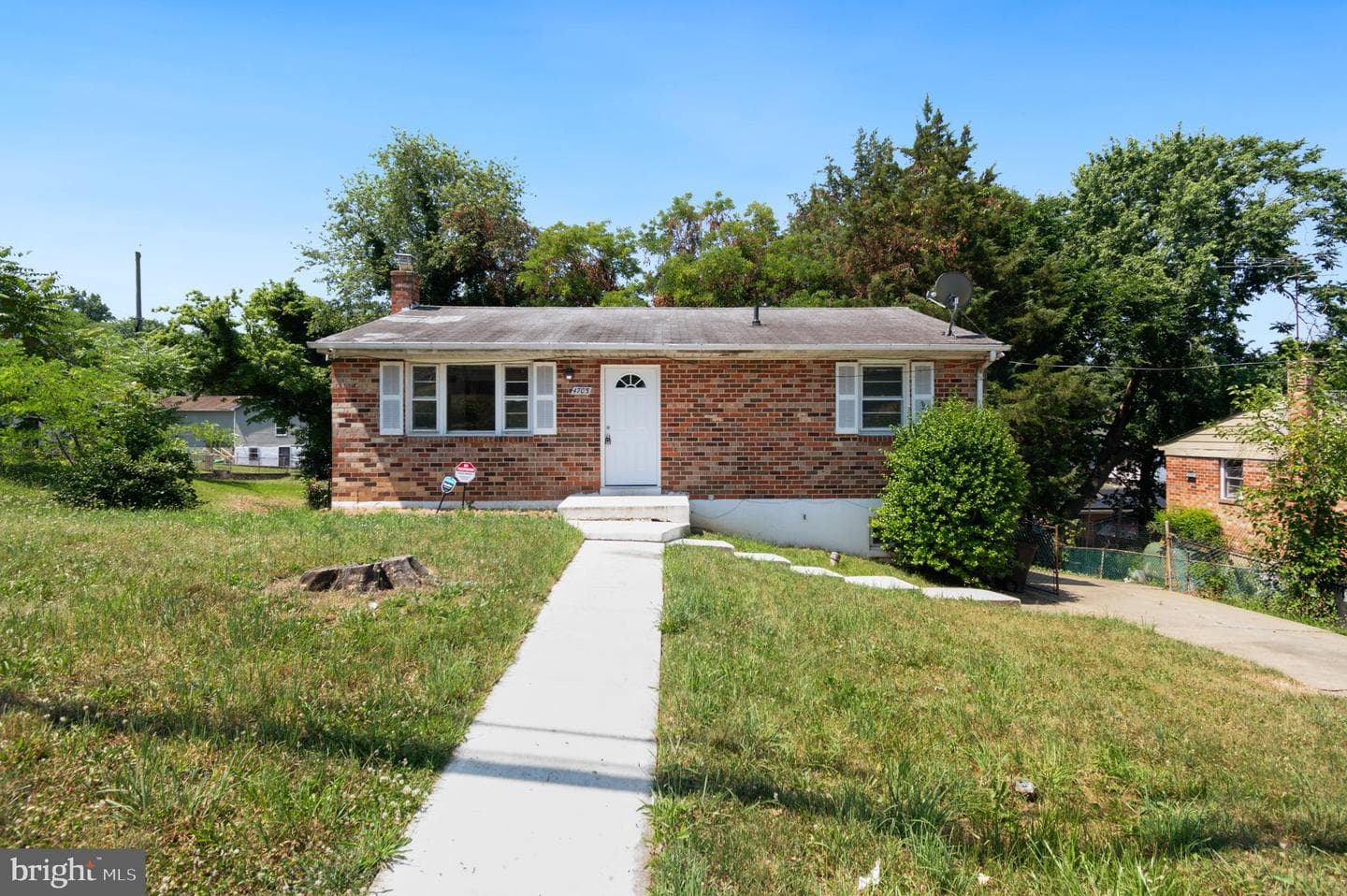 4705 Heath Street photo 1