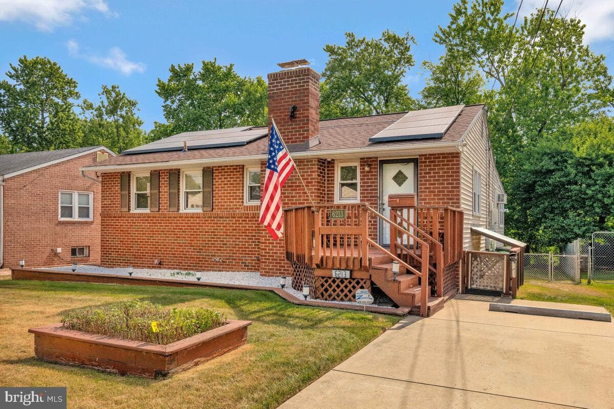 6213 Balfour Drive photo 1