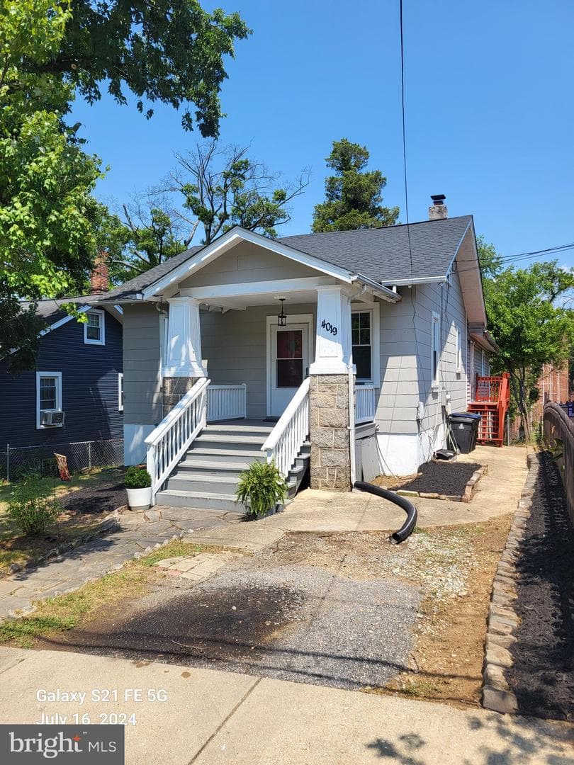 4019 37th Street photo 1