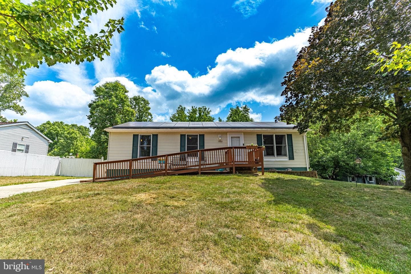 7102 Sybaris Drive photo 1
