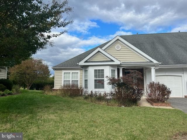 303 Fidgeway Lane photo 1