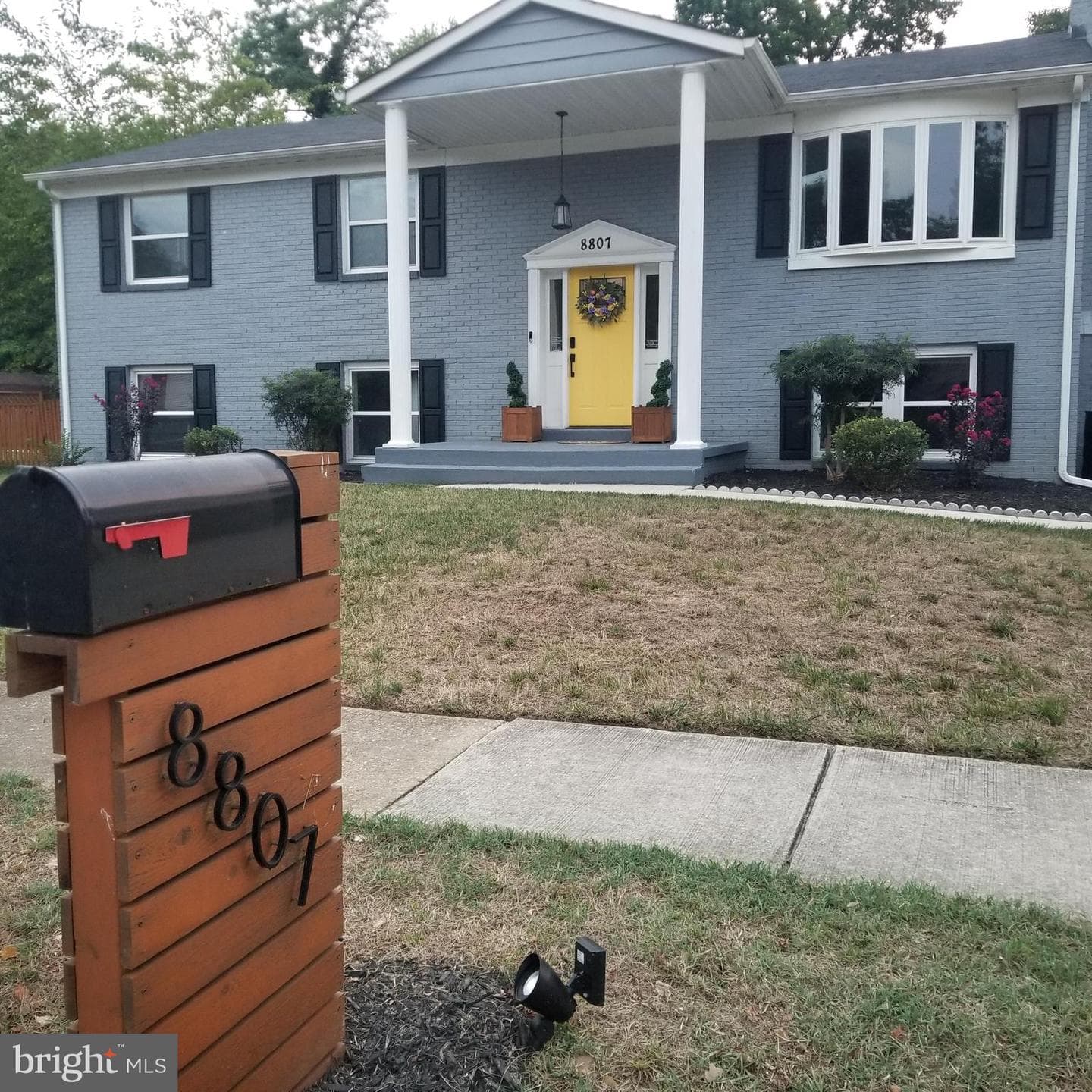8807 Loughran Road photo 1